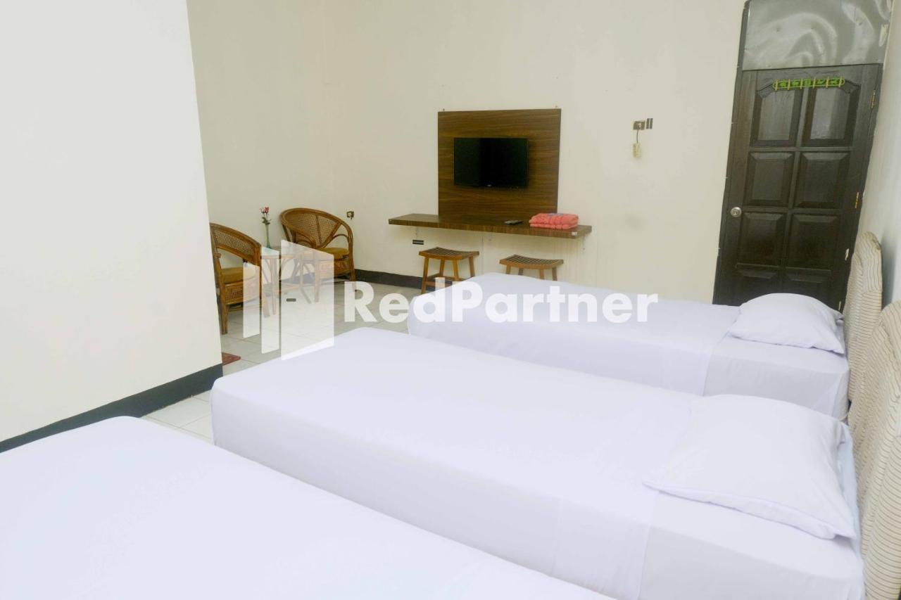 Hotel Transit 1 Makassar Redpartner Exterior foto