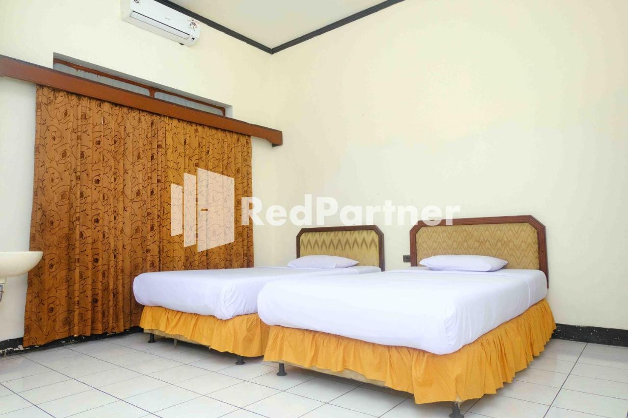 Hotel Transit 1 Makassar Redpartner Exterior foto